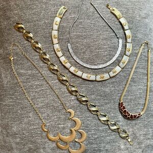 Elegant Gold and Silver Women's Jewelry Lot